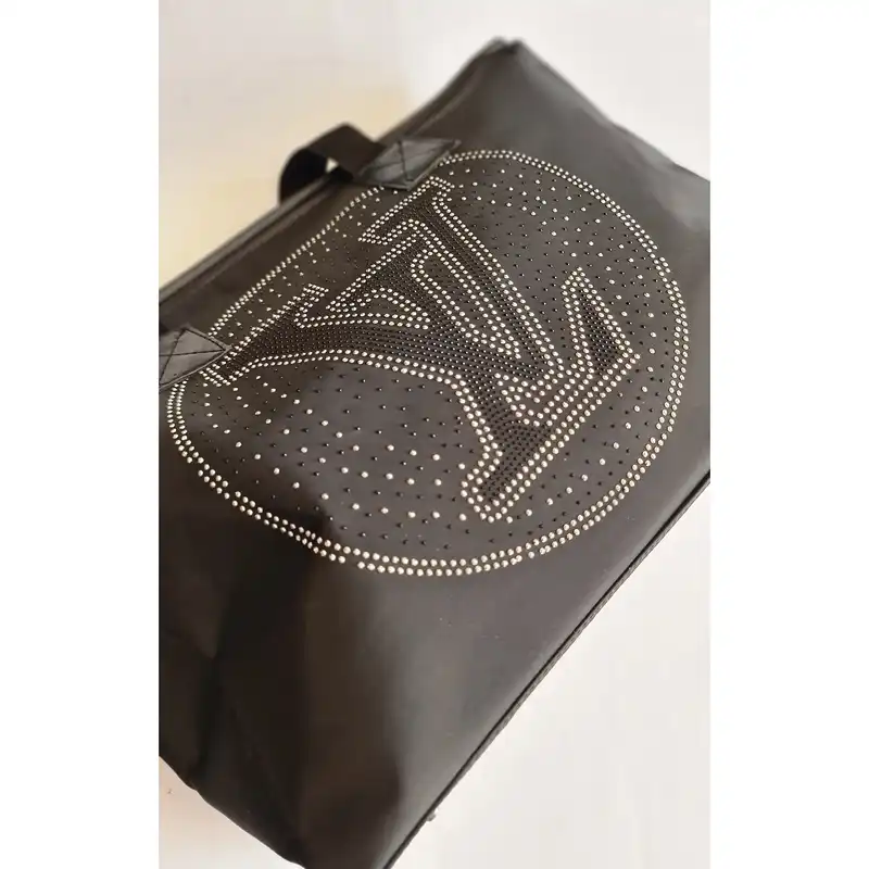 ساک دستی مدل 218LV