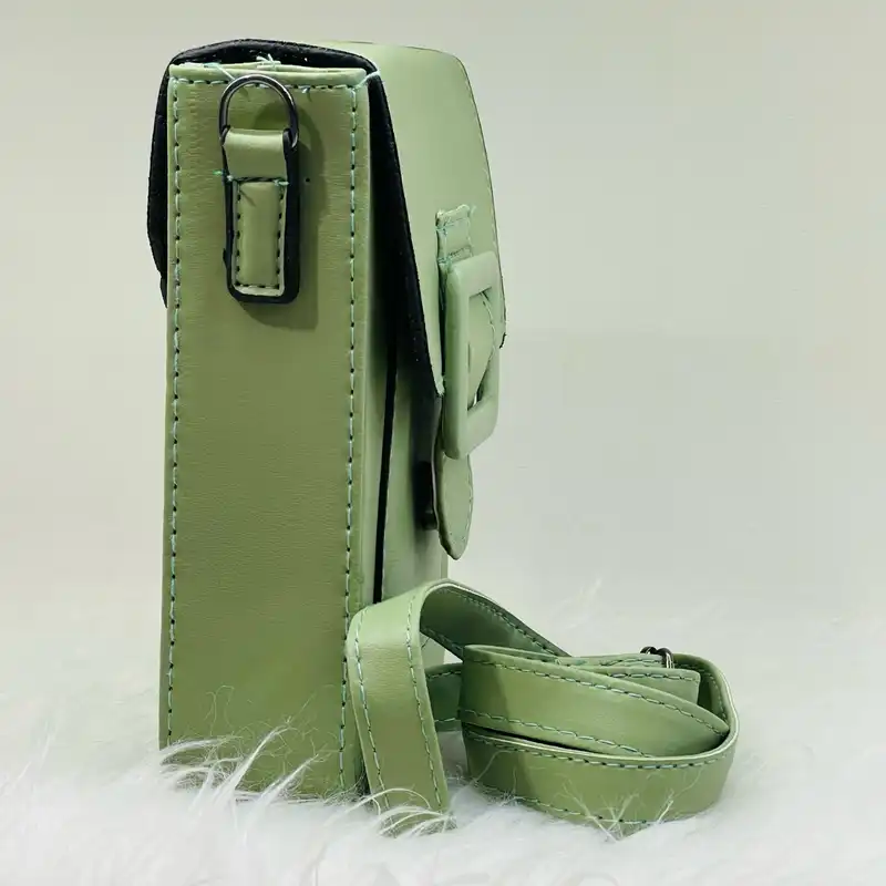 کیف دوشی زنانه مدل آلکارن AM_4899000000