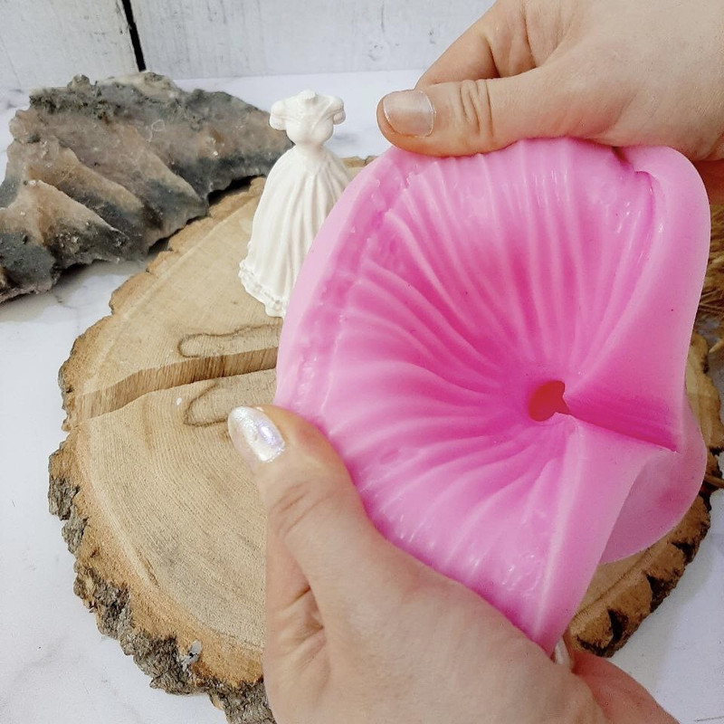 قالب شمع مدل عروس