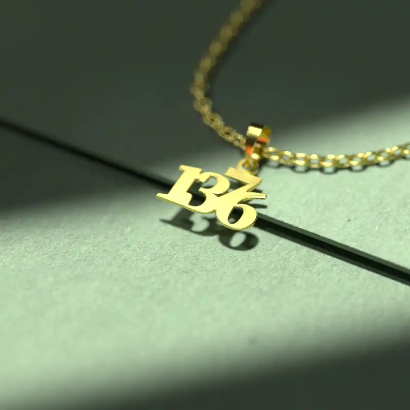 گردنبند طلا 18 عیار زنانه مدوپد مدل 1376