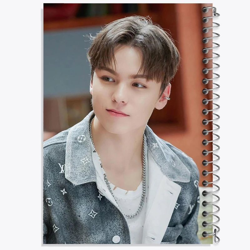 دفتر نت موسیقی 50 برگ خندالو مدل ورنون گروه سونتین Seventeen کد 21509