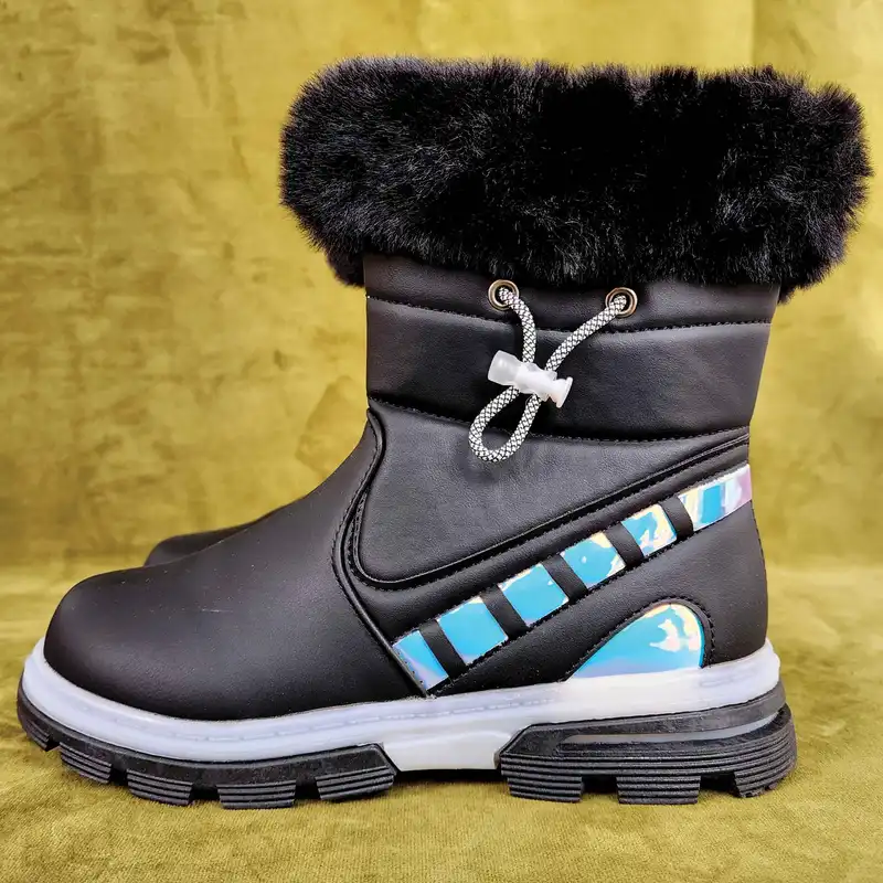 نیم بوت دخترانه مدل WinyQ-RopQ-BlkQ-118010