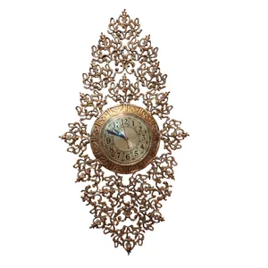 ساعت دیواری برنجی مدل گل نقلی