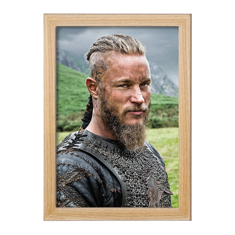 تابلو خندالو مدل رگنار سریال وایکینگ ها Vikings کد 29117