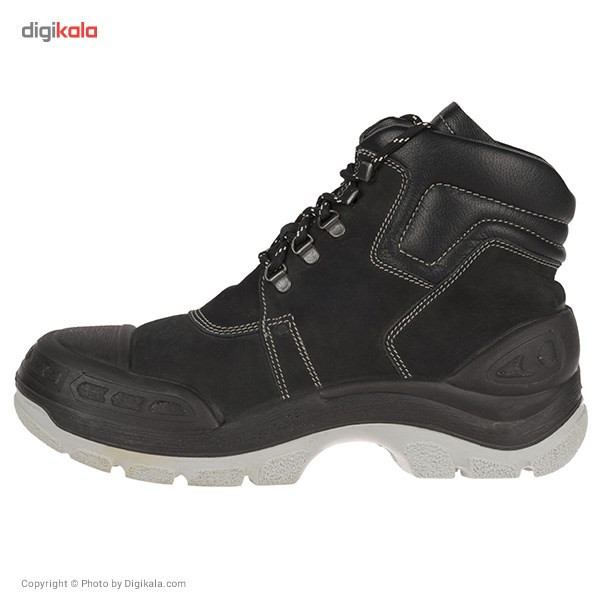 پوتین ایمنی کلار مدل کواترو با نوبوک مشکی پوتین ایمنی کلار مدل کواترو با نوبوک مشکی