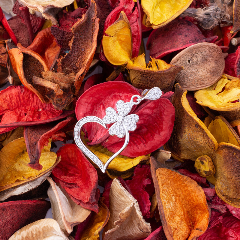 آویز گردنبند نقره زنانه مدل AVN_M104