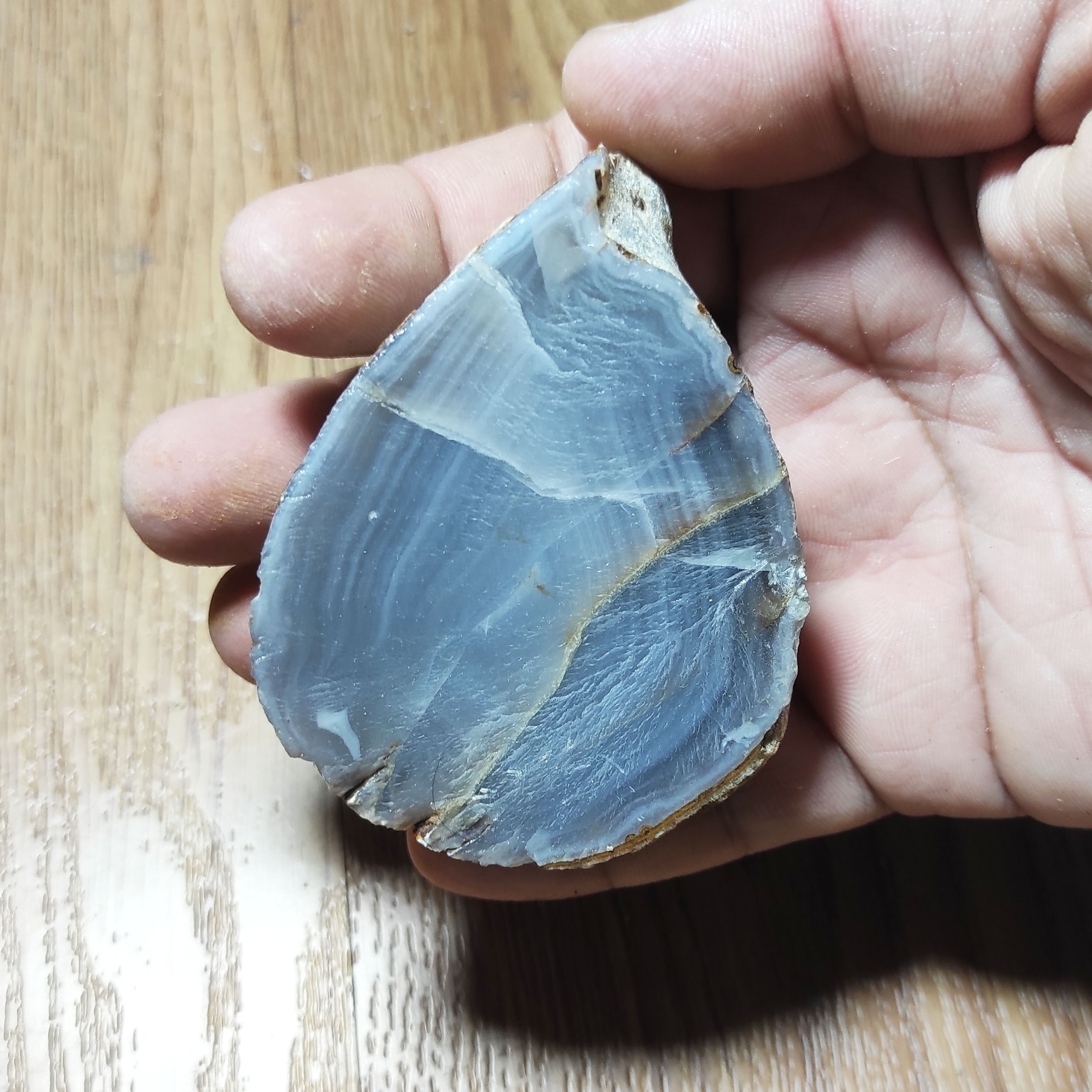 سنگ راف عقیق مدل سلیمانی کد M7400 سنگ راف عقیق مدل سلیمانی کد M7400