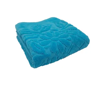 حوله دستی طرح گلدون سایز ۳۵×۷۰ سانتی متر