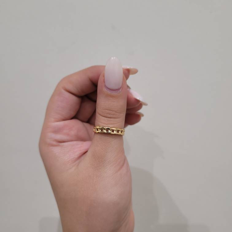 انگشتر طلا 18 عیار زنانه با طرح کارتیه مان گالری مدل گیتی کد RN01-0050054 - 3