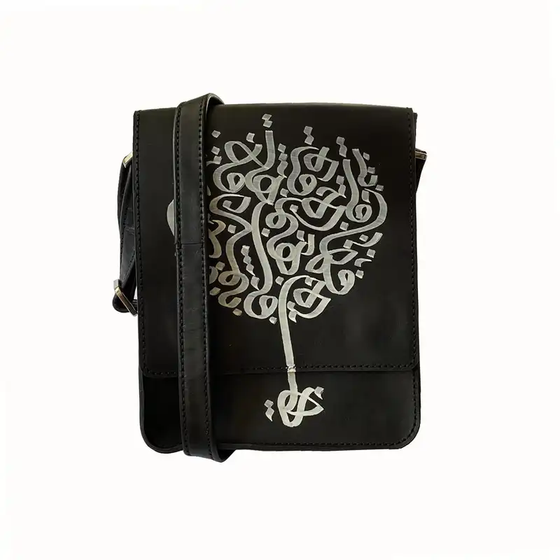 کیف دوشی زنانه مدل چرمی کالیگرافی K156A