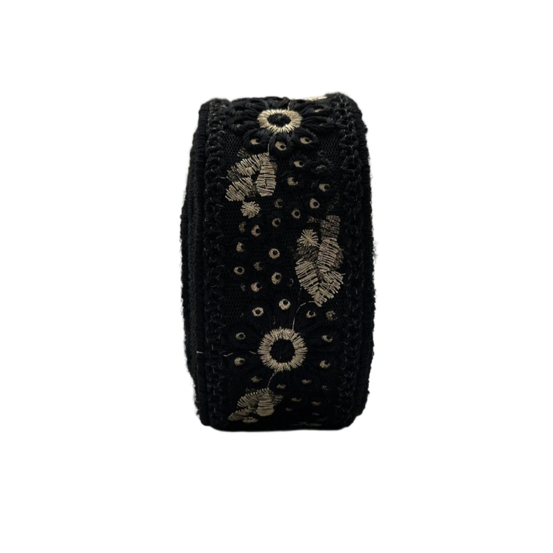 نوار یراق مدل پولک دوزی کد 25010 طول 2 متر