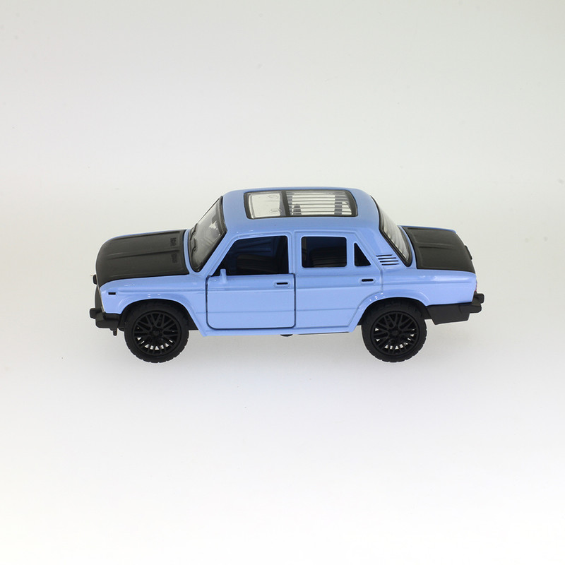 ماشین بازی مدل لادا نیوا کد 1290