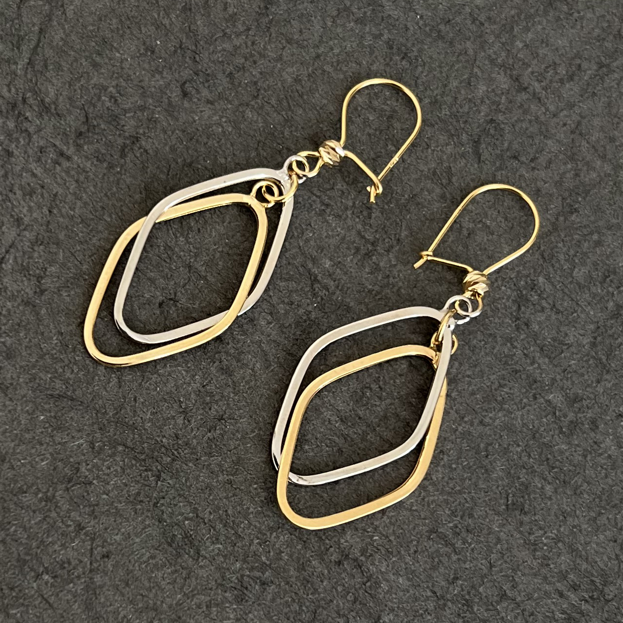 گوشواره طلا 18 عیار زنانه دوست خوب مدل Dk609