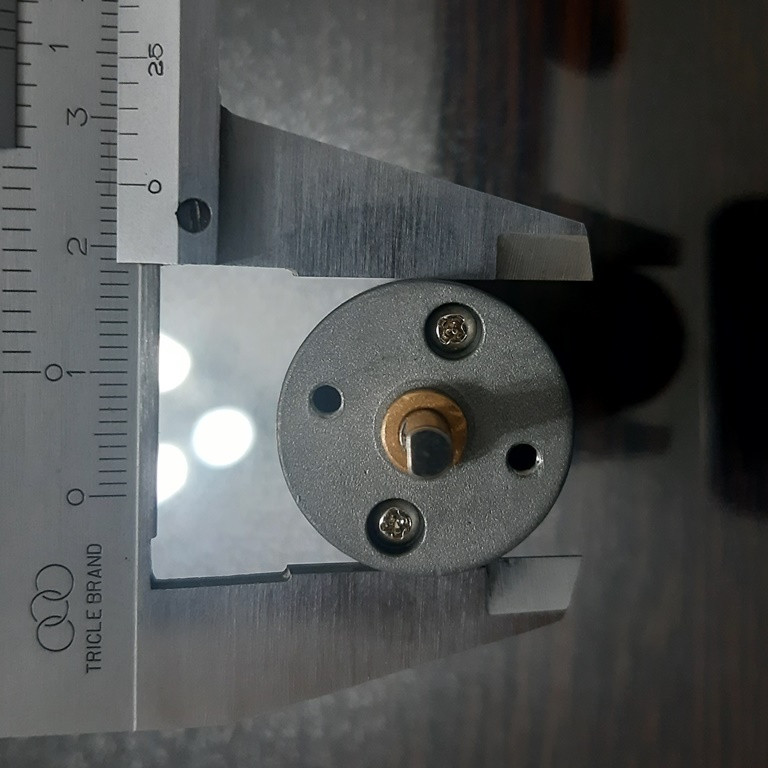 موتور گیربکس لاندا مدل 25GA - 370 - 12V - 800RPM