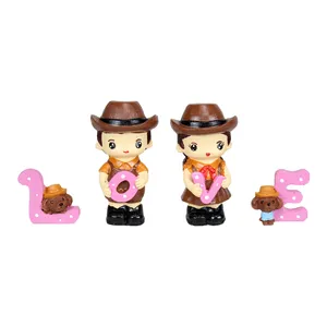 مجسمه مدل دختر و پسر عاشق کد Cowboy G32 مجموعه 4 عددی