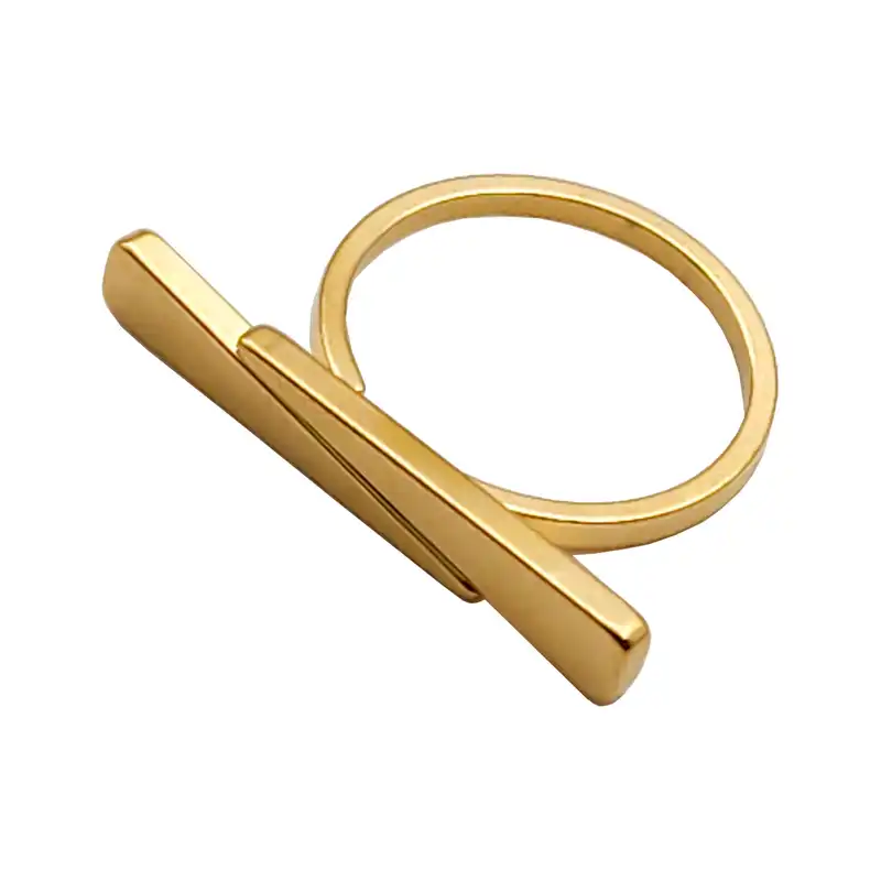 انگشتر زنانه مدل مثلث كد RNG22GL