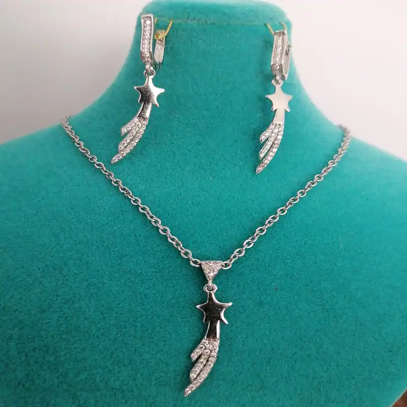 نیم ست نقره زنانه مدل جواهری مینیمال ستاره دنباله دار NS9043