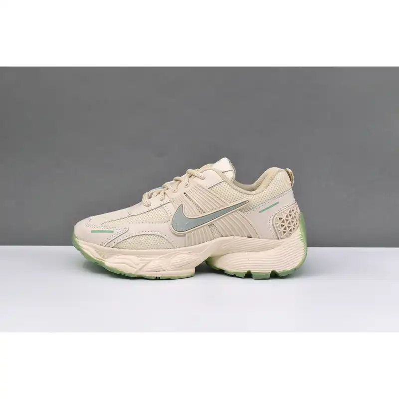 کفش پیاده روی زنانه مدل فشن کد 11289