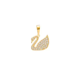 آویز گردنبند طلا 18 عیار زنانه ماوی گالری مدل قو نگینی