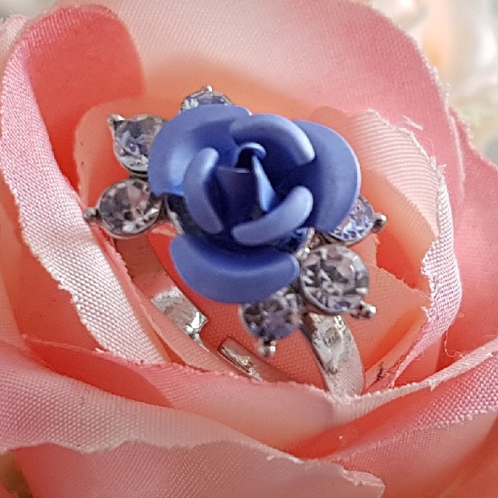 انگشتر دخترانه مدل گل رز کد p422