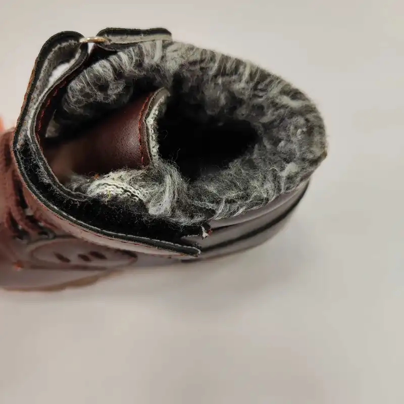 نیم بوت پسرانه مدل 2025