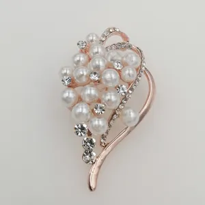 گل سینه زنانه کد rst023