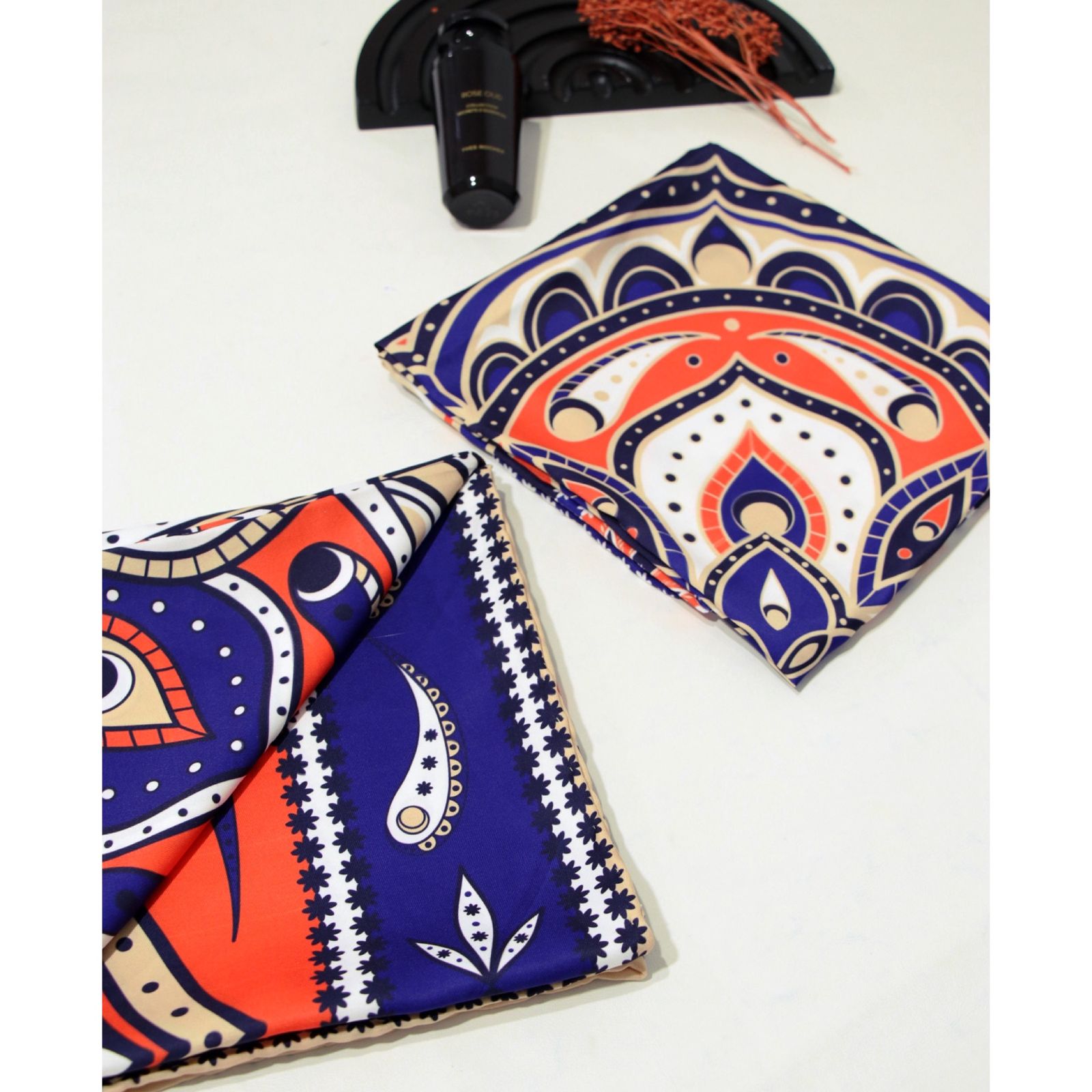 روسری زنانه مدل ابریشم توییل قواره 90 طرح بته جقه کد ana-2931 -  - 10