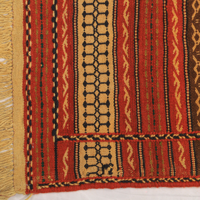 گلیم دستبافت مدل کلات کد 40201125