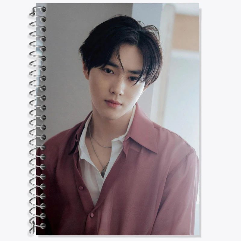 دفتر زبان 50 برگ خندالو مدل دو خط طرح سوهو گروه اکسو EXO کد 16778