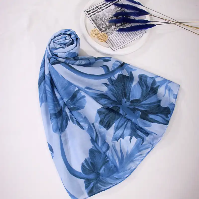 شال زنانه مدل نخی تابستانه مزونی جدید طرح ابرو بادی کد ana-2600