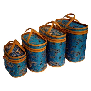 ساک سفری طرح سنتی مدل SA100 مجموعه 4 عددی