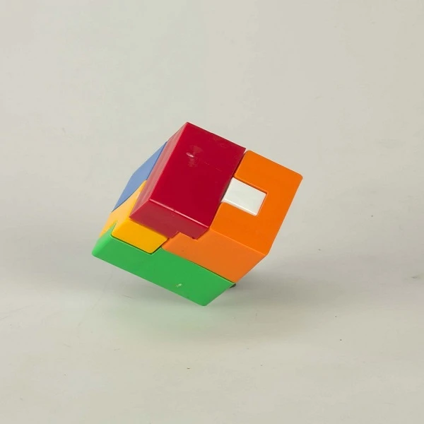 بازی فکری مکعب هوش مدل کلیکس