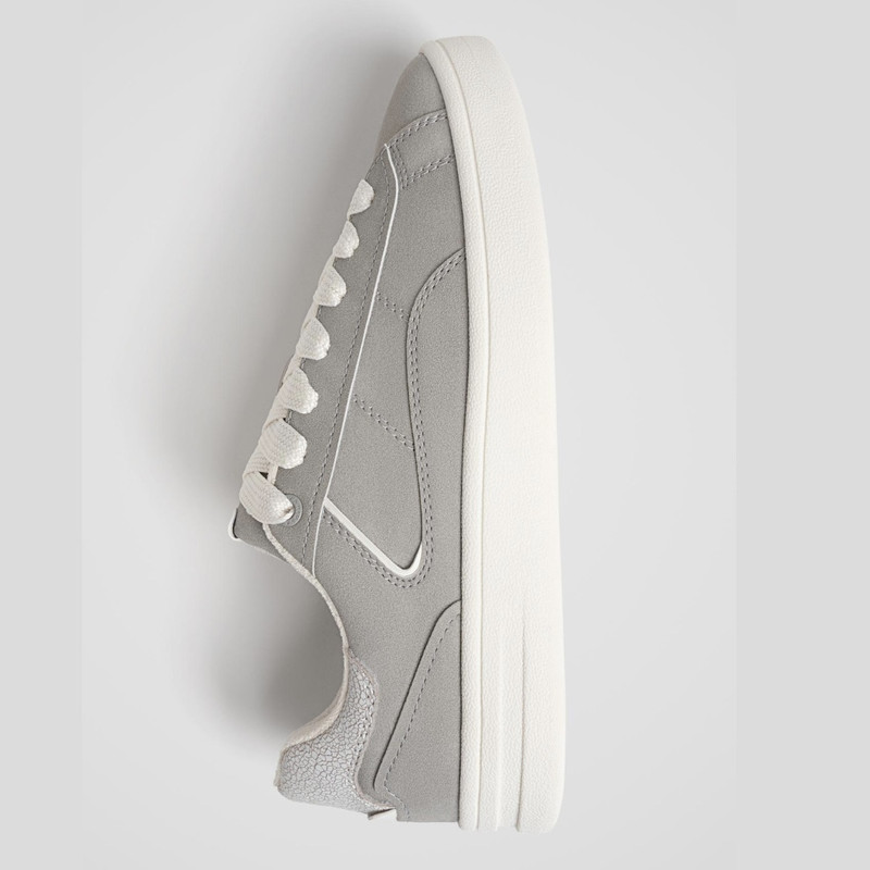 کفش روزمره زنانه استرادیواریوس مدل 2025