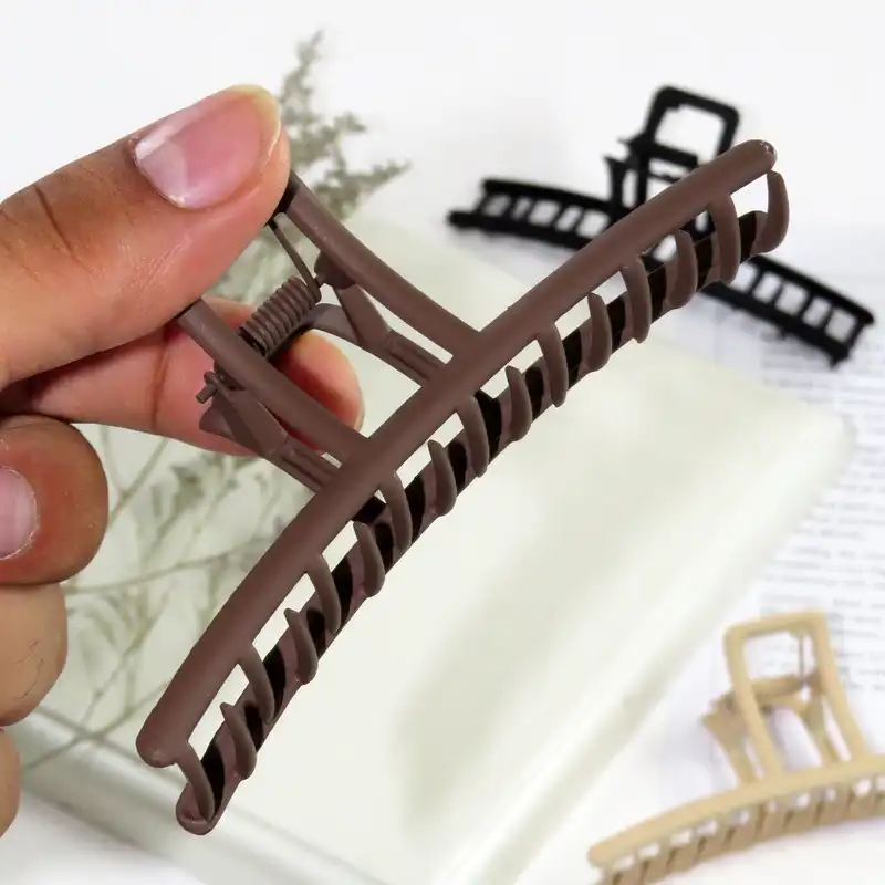 کلیپس مو زنانه مدل فلزی کد G_Lnd_1452