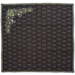 رومیزی ترمه خاتون طرح گل گوشه کد 130019