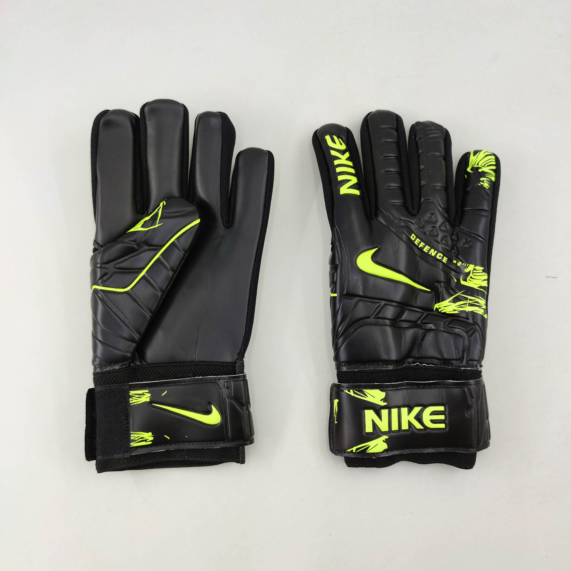 دستکش دروازه بانی مدل NK200