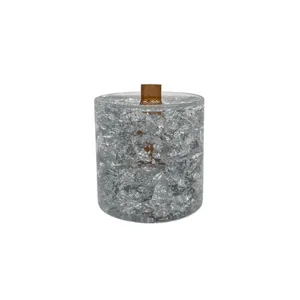 شمع لیوانی بدون‌بو طرح ورق نقره زمان اتمام 30 ساعت