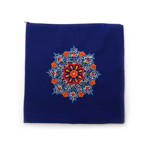 کاور کوسن رشتی دوزی آرانیک مدل سنتی کد 1419800016