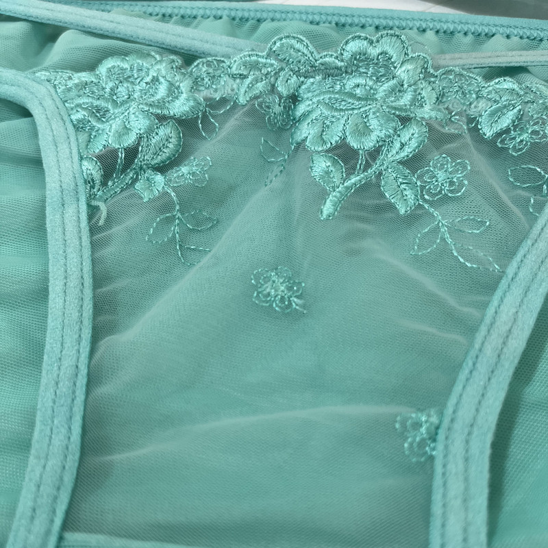 ست شورت و سوتین زنانه مدل دانتل فنردار کد SB520