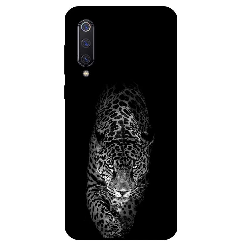 کاور مگافون طرح پلنگ مدل 1879 مناسب برای گوشی موبایل شیائومی Mi 9 SE