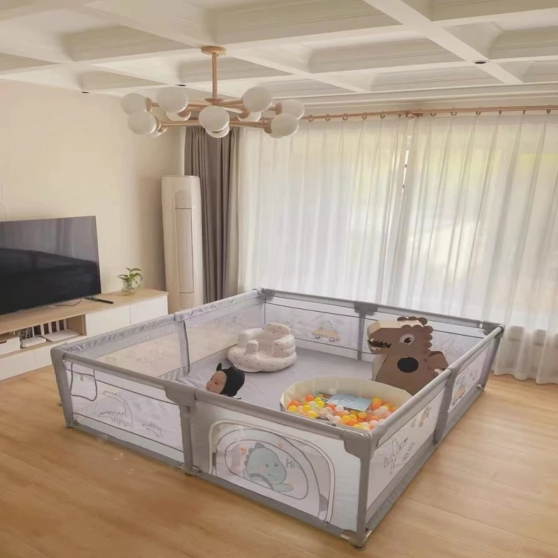 عکس شماره 9 : استخر توپ مدل دایناسور