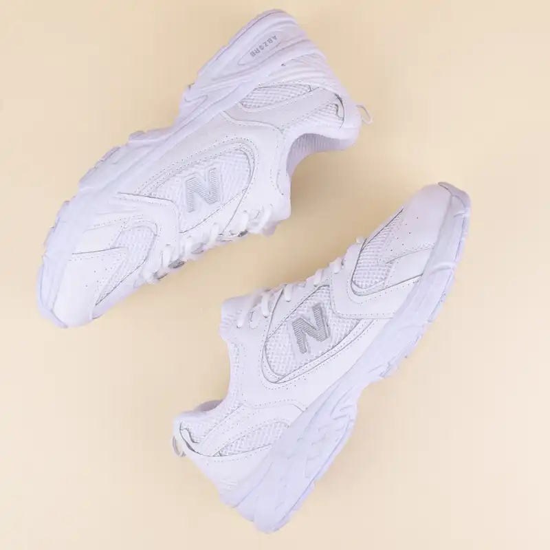 کفش پیاده روی مدل 199