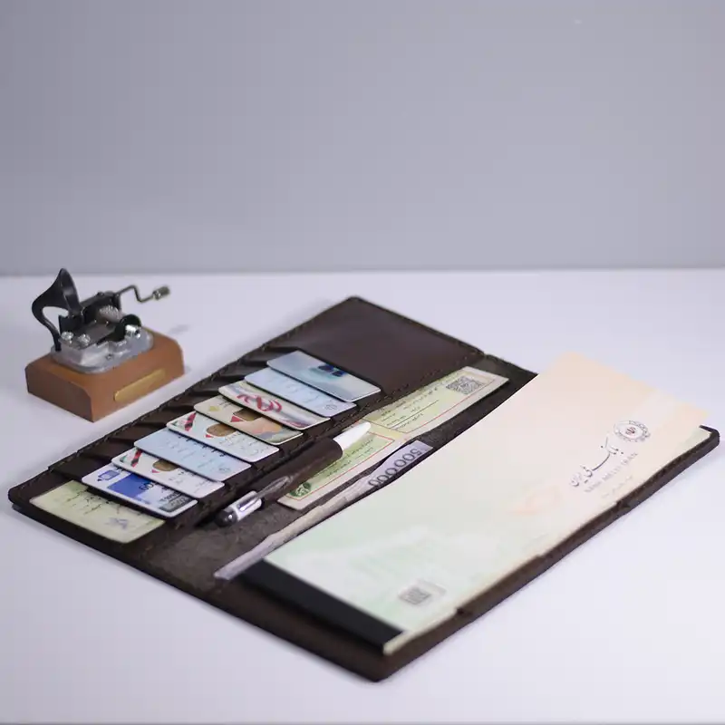 کیف دسته چک چرمینه اسپرت کد 79008