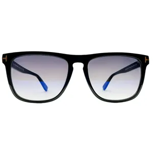 عینک آفتابی تام فورد مدل GERARD02-FT0930N-01b