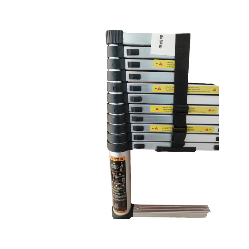 نردبان 12 پله مدل تلسکوپی لادر کد M80