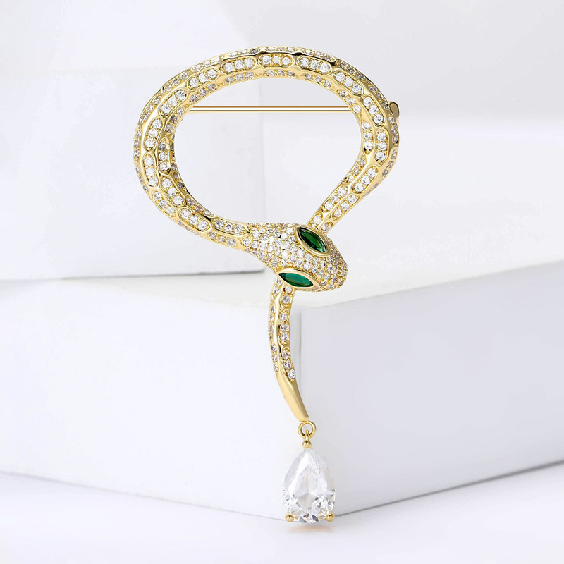 گل سینه زنانه مدل ماری کد G_Lnd_523