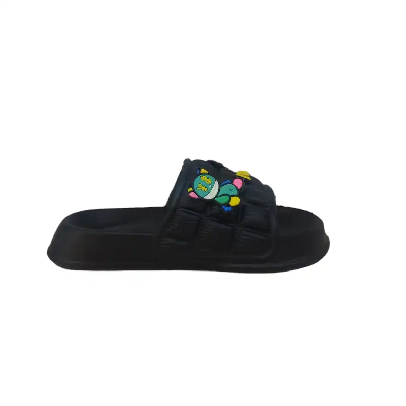 دمپایی زنانه مدل DZ107 EST استیکر دار رنگ مشکی