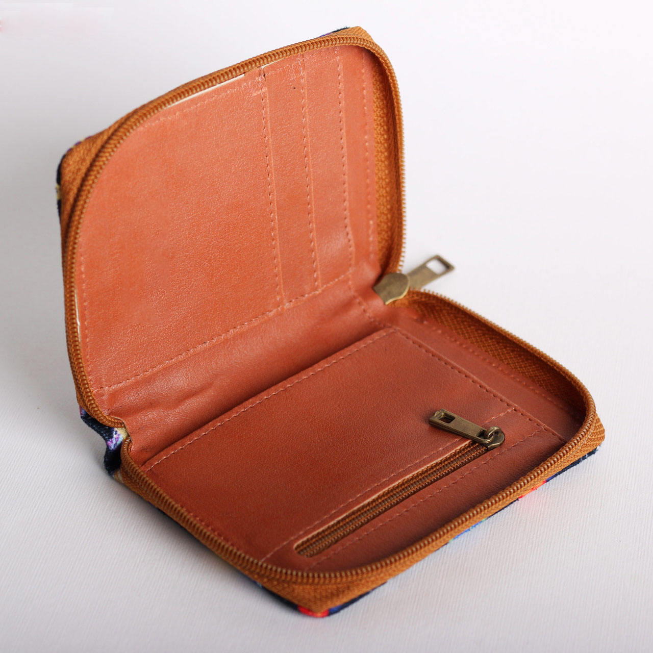 کیف پول دخترانه مدل دخترک کد kk-kpkz-016