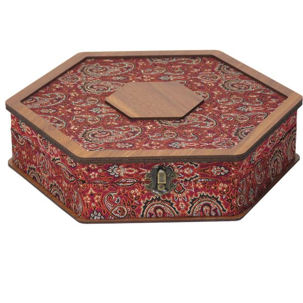 جعبه پذیرایی آجیل کادویی و هدیه ترمه لوکس باکس کد LB013 جعبه پذیرایی آجیل کادویی و هدیه ترمه لوکس باکس کد LB013