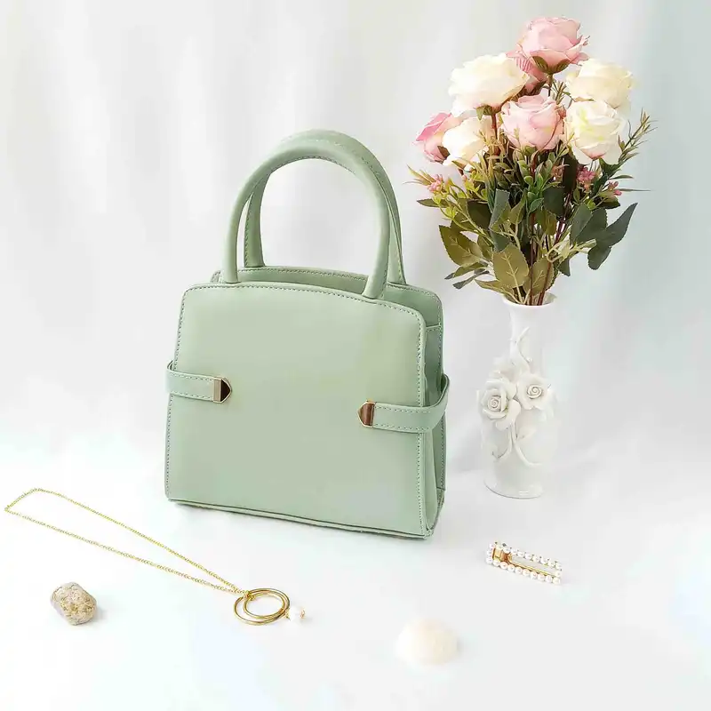 کیف دستی زنانه مدل یراقدار